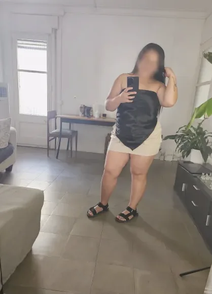 Cecilia, 29