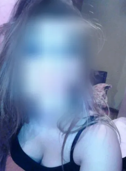 Leena, 25