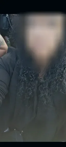 Olivia, 39