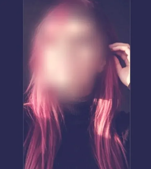 Olivia, 39